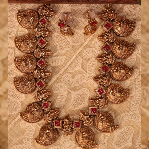 Traditional Lakshmi Mango Kemp Stone Necklace with Earrings