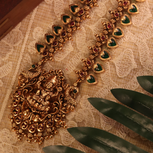 Traditional Lakshmi Peacock Palakka Kemp Stone Necklace with Earrings
