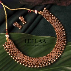 Antique Golden Necklace Replica Set