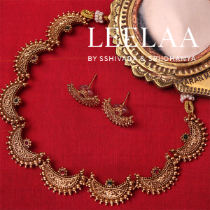 Simple Ardhachandra Necklace with Earrings