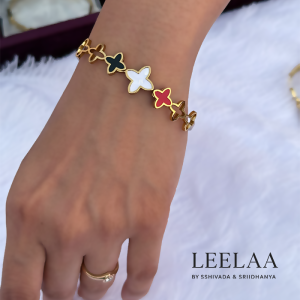 Elegant multicoloured openable bracelet