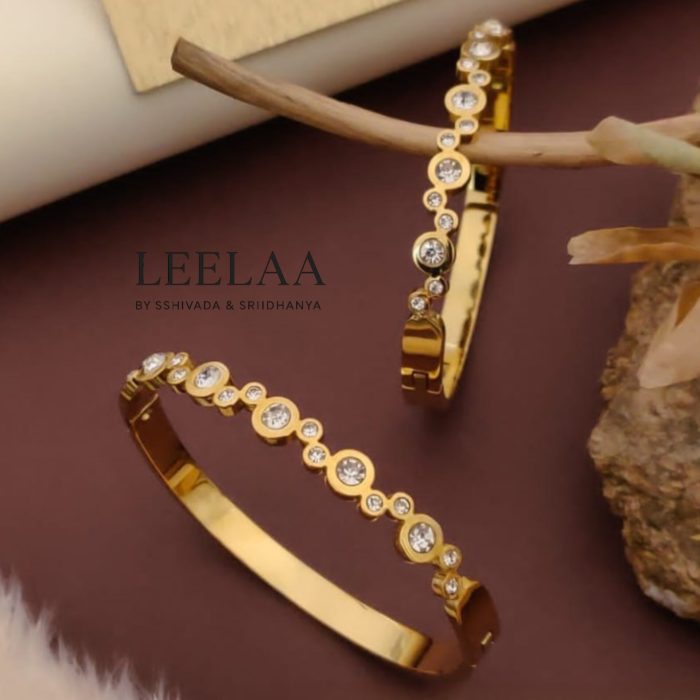 Round Ad Stone openable Bracelet.jpg