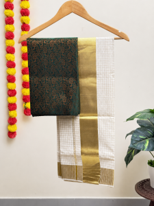 Checked Set Mundu With Green Blouse (1.25m)